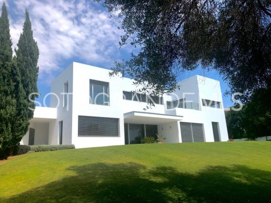 Villa a la venta de 4 dormitorios en Sotogrande Alto | Kristina Szekely International Realty