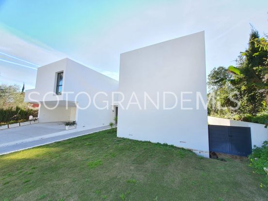 Sotogrande Alto, villa en venta | Kristina Szekely International Realty