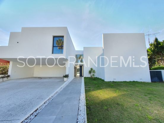 Sotogrande Alto, villa en venta | Kristina Szekely International Realty