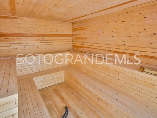 Villa en Reyes y Reinas de 7 dormitorios | Kristina Szekely International Realty