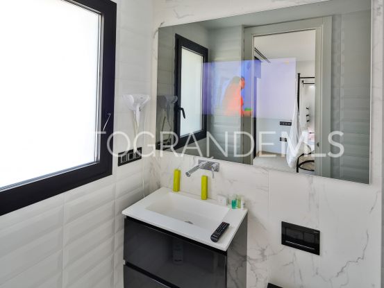 Villa en Reyes y Reinas de 7 dormitorios | Kristina Szekely International Realty