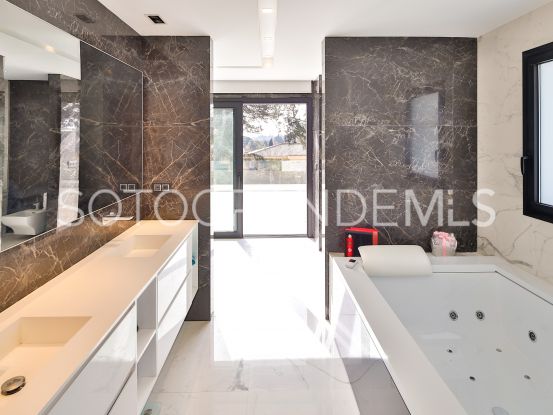 Villa en Reyes y Reinas de 7 dormitorios | Kristina Szekely International Realty