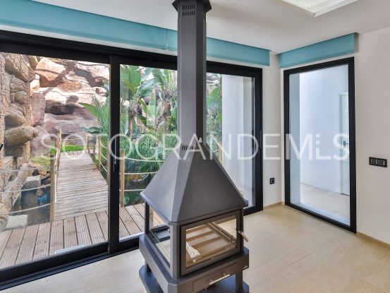 Villa en Reyes y Reinas de 7 dormitorios | Kristina Szekely International Realty