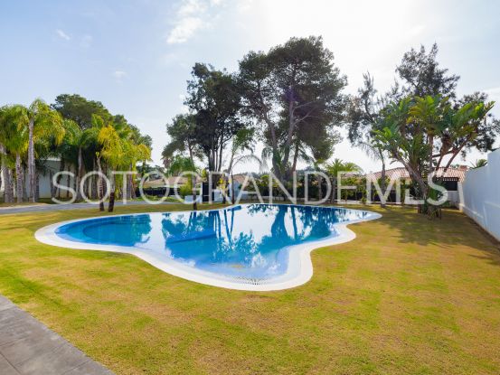 Villa en Reyes y Reinas de 7 dormitorios | Kristina Szekely International Realty