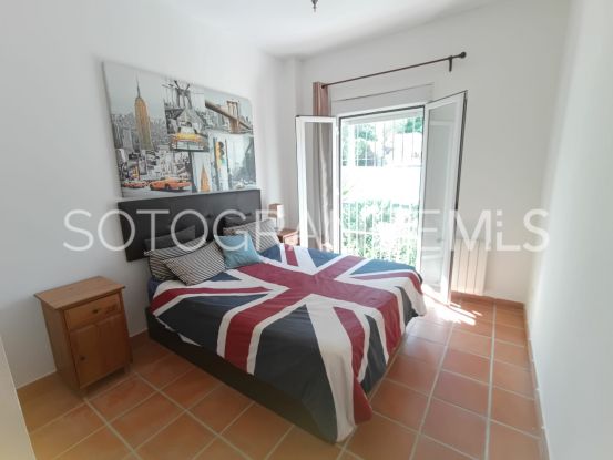 Zona F 5 bedrooms villa for sale | Kristina Szekely International Realty