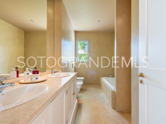 Se vende villa con 7 dormitorios en La Reserva, Sotogrande | Kristina Szekely International Realty