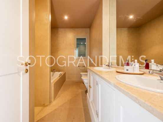 Se vende villa con 7 dormitorios en La Reserva, Sotogrande | Kristina Szekely International Realty