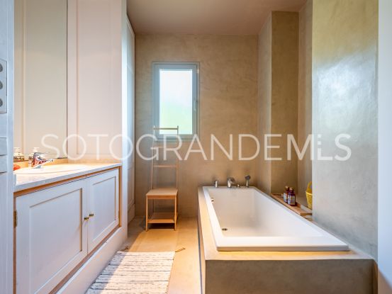 Se vende villa con 7 dormitorios en La Reserva, Sotogrande | Kristina Szekely International Realty