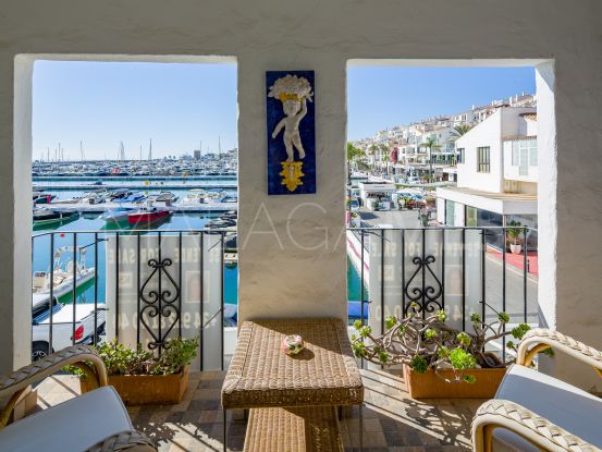 Apartamento a la venta en Marbella - Puerto Banus | Kristina Szekely International Realty