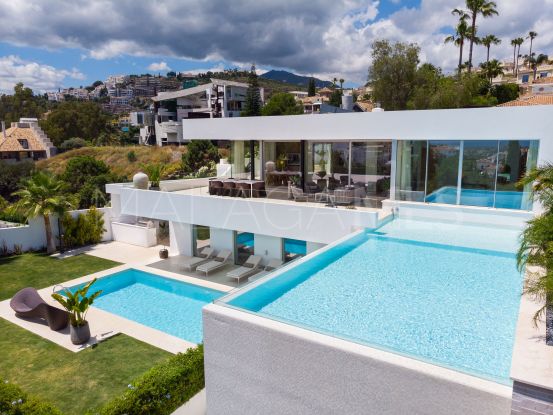 Villa a la venta en El Herrojo de 6 dormitorios | KS Sotheby's International Realty