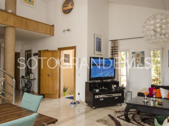 Sotogrande Costa Central, villa con 6 dormitorios en venta | Kristina Szekely International Realty