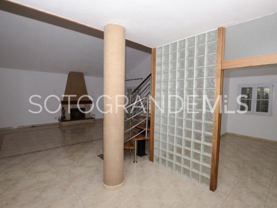 Sotogrande Costa Central, villa con 6 dormitorios en venta | Kristina Szekely International Realty
