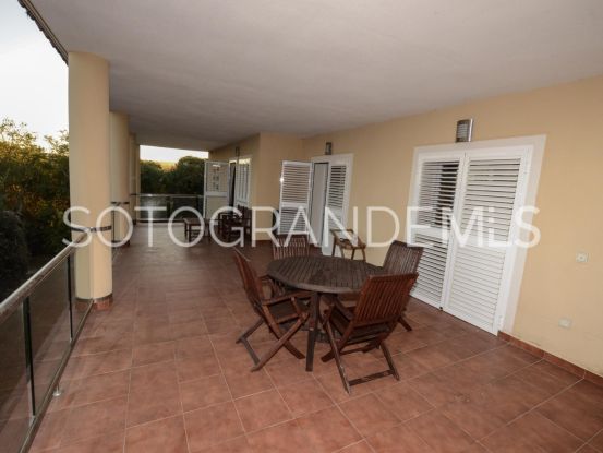 Sotogrande Costa Central, villa con 6 dormitorios en venta | Kristina Szekely International Realty