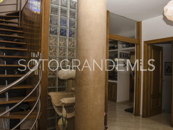 Sotogrande Costa Central, villa con 6 dormitorios en venta | Kristina Szekely International Realty