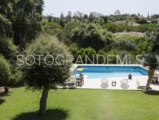 Sotogrande Costa Central, villa con 6 dormitorios en venta | Kristina Szekely International Realty