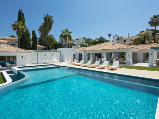 Comprar villa en Nueva Andalucia, Marbella | Kristina Szekely International Realty
