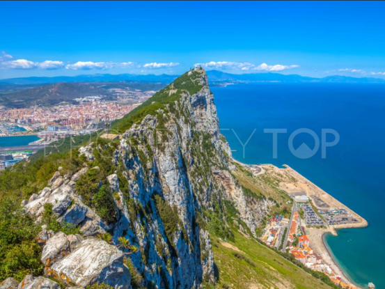 Se vende estudio en EuroCity, Gibraltar - Westside | Kristina Szekely International Realty