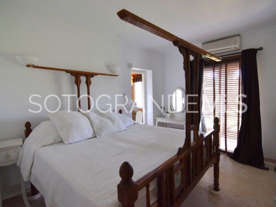 Villa de 5 dormitorios en venta en Sotogrande Costa | James Stewart - Savills Sotogrande