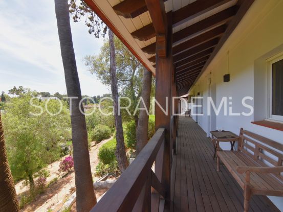 Villa de 5 dormitorios en venta en Sotogrande Costa | James Stewart - Savills Sotogrande