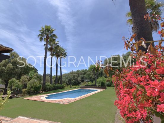 Villa de 5 dormitorios en venta en Sotogrande Costa | James Stewart - Savills Sotogrande