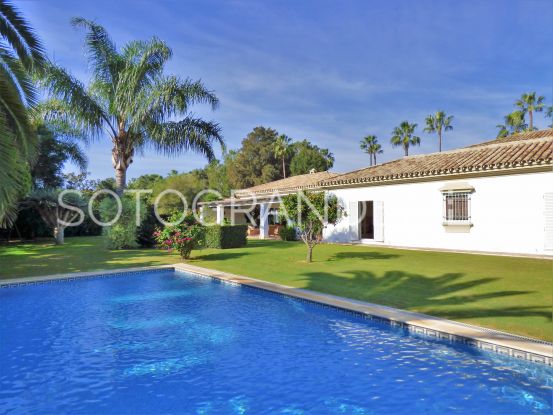 Villa de 7 dormitorios en venta en Reyes y Reinas, Sotogrande | Savills Sotogrande