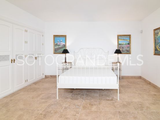 Comprar villa de 7 dormitorios en La Reserva, Sotogrande | James Stewart - Savills Sotogrande