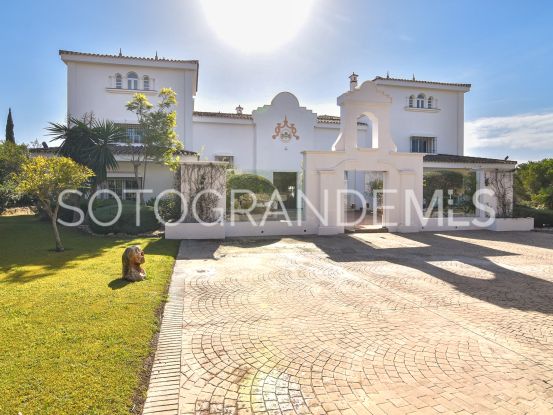 Comprar villa de 7 dormitorios en La Reserva, Sotogrande | James Stewart - Savills Sotogrande