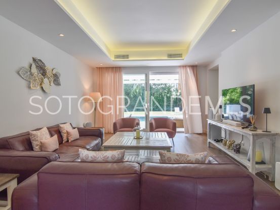 Villa con 4 dormitorios en Sotogrande Alto Central | James Stewart - Savills Sotogrande