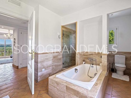 Sotogrande Alto, villa en venta | James Stewart - Savills Sotogrande