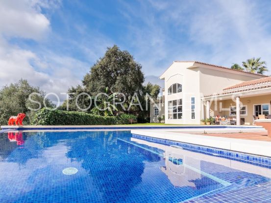 Comprar villa en Sotogrande Alto con 6 dormitorios | James Stewart - Savills Sotogrande
