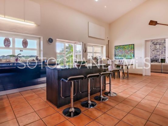 Comprar villa en Sotogrande Alto con 6 dormitorios | James Stewart - Savills Sotogrande