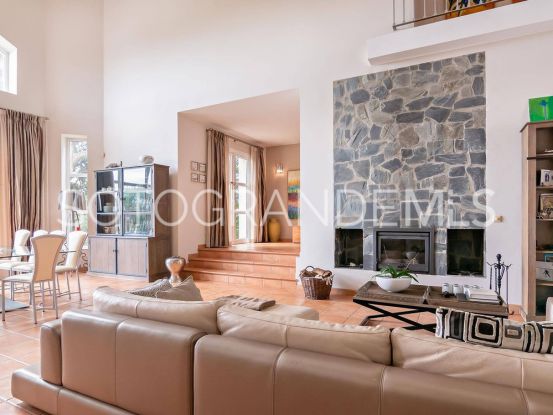 Comprar villa en Sotogrande Alto con 6 dormitorios | James Stewart - Savills Sotogrande