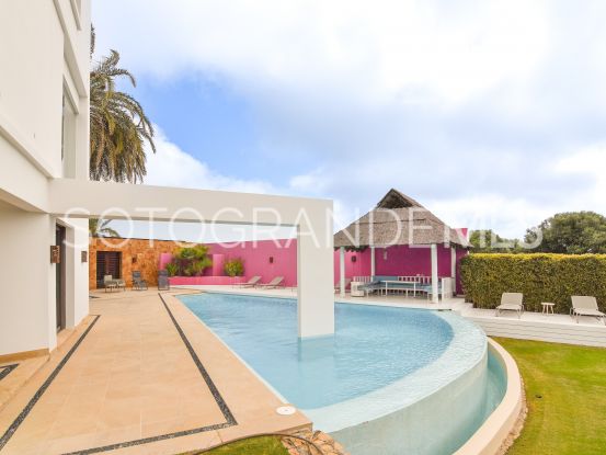 Villa en venta en La Reserva | James Stewart - Savills Sotogrande