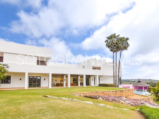 Villa en venta en La Reserva | James Stewart - Savills Sotogrande