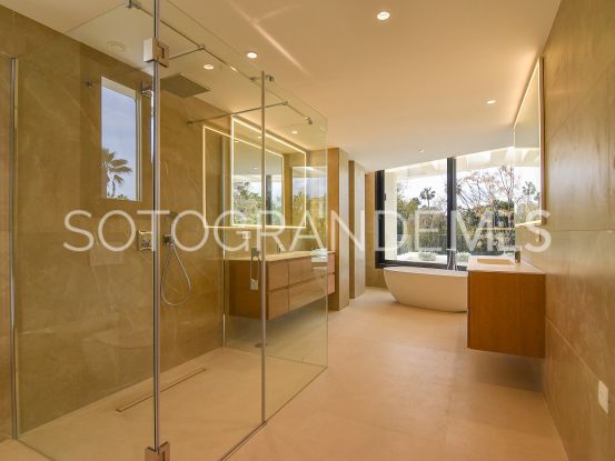 Villa en Reyes y Reinas, Sotogrande Costa | James Stewart - Savills Sotogrande