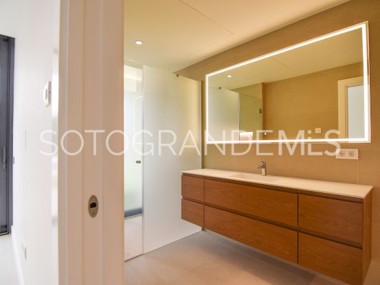 Villa en Reyes y Reinas, Sotogrande Costa | James Stewart - Savills Sotogrande