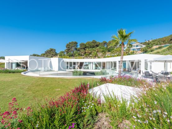 Comprar villa en La Reserva | James Stewart - Savills Sotogrande