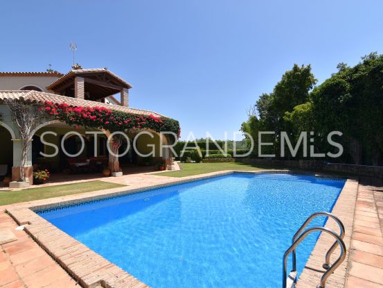 For sale villa with 5 bedrooms in Los Altos de Valderrama, Sotogrande Alto | James Stewart - Savills Sotogrande