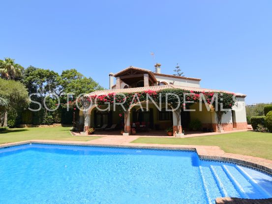 For sale villa with 5 bedrooms in Los Altos de Valderrama, Sotogrande | James Stewart - Savills Sotogrande