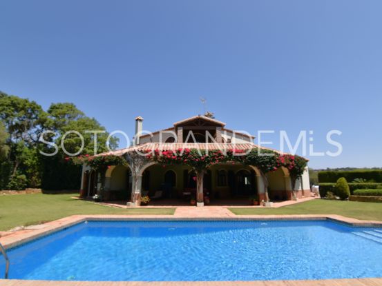 For sale villa with 5 bedrooms in Los Altos de Valderrama, Sotogrande Alto | James Stewart - Savills Sotogrande