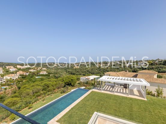 Comprar villa con 8 dormitorios en Sotogrande Alto | James Stewart - Savills Sotogrande