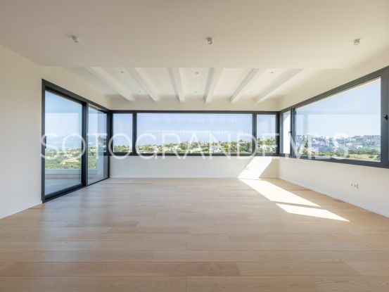 Comprar villa con 8 dormitorios en Sotogrande Alto | James Stewart - Savills Sotogrande