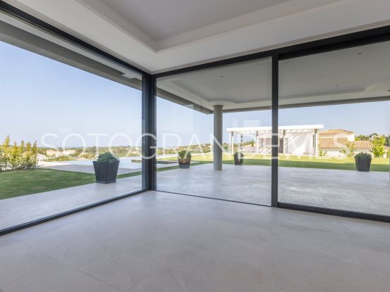 Comprar villa con 8 dormitorios en Sotogrande Alto | James Stewart - Savills Sotogrande