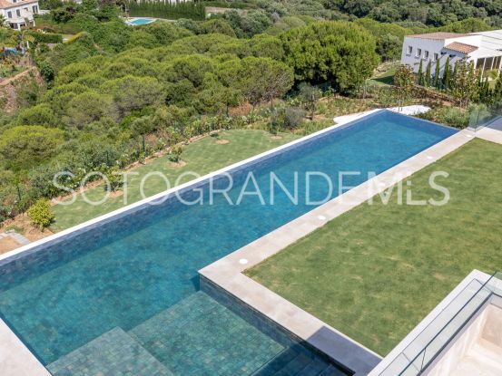 Comprar villa con 8 dormitorios en Sotogrande Alto | James Stewart - Savills Sotogrande