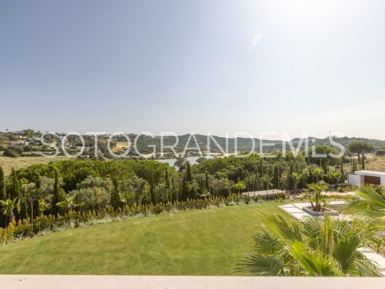 Comprar villa con 8 dormitorios en Sotogrande Alto | James Stewart - Savills Sotogrande