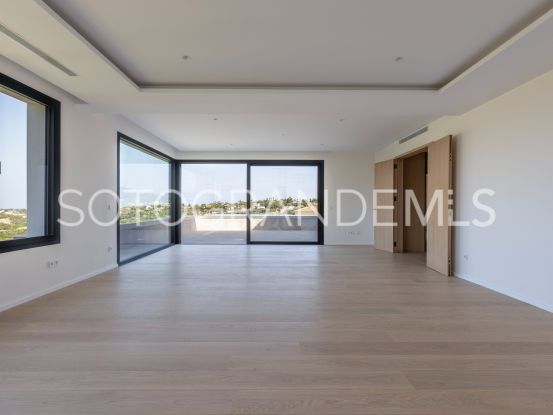 Comprar villa con 8 dormitorios en Sotogrande Alto | James Stewart - Savills Sotogrande