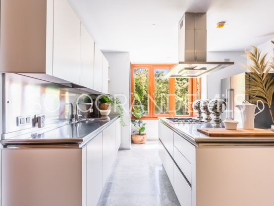 Buy villa in Los Altos de Valderrama with 5 bedrooms | James Stewart - Savills Sotogrande