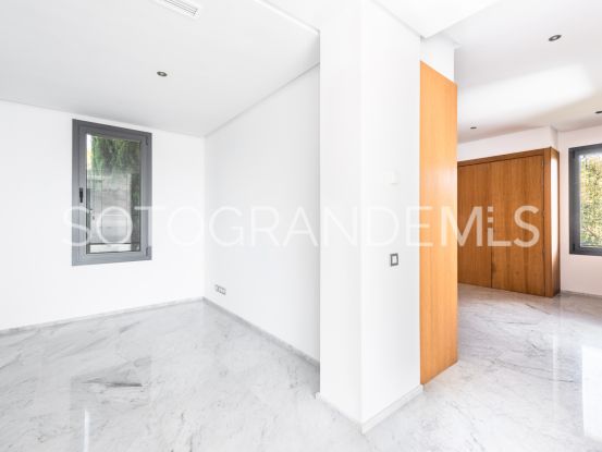 Buy villa in Los Altos de Valderrama with 5 bedrooms | James Stewart - Savills Sotogrande