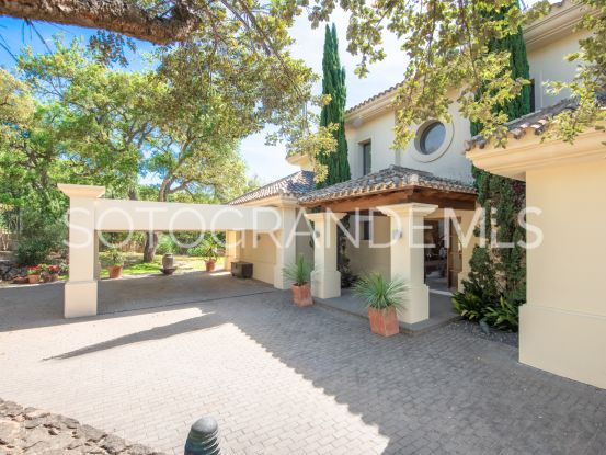 Buy villa in Los Altos de Valderrama with 5 bedrooms | James Stewart - Savills Sotogrande