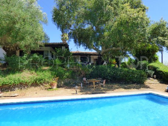 For sale San Martin del Tesorillo finca with 3 bedrooms | Savills Sotogrande